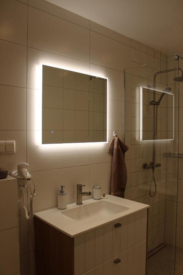 Emajoe Keeltekool Apartment Tartu Eksteriør billede