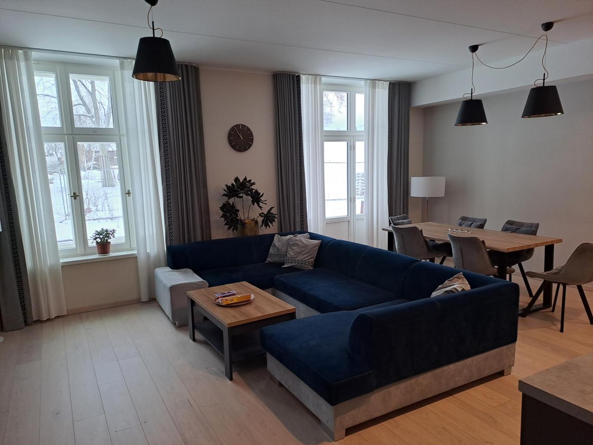 Emajoe Keeltekool Apartment Tartu Eksteriør billede